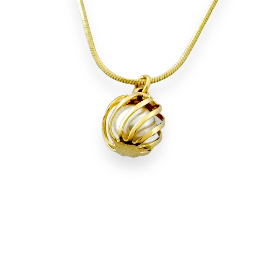 Gold Cage Pendant Necklace Details